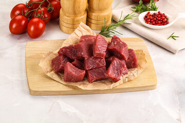 Raw beef cubes for cooking
