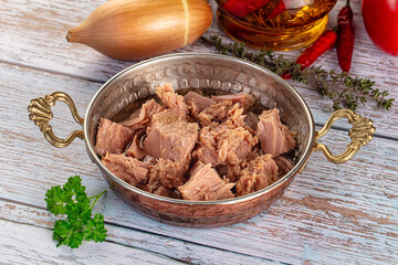 Canned tuna fish in olive oil