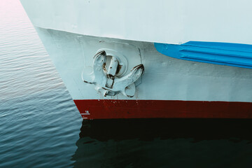 anchor on a blue background