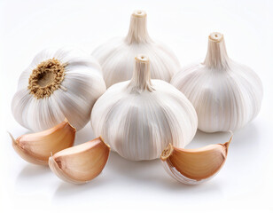 Obraz premium Whole Garlic Cloves and Bulb on Clean White Background
