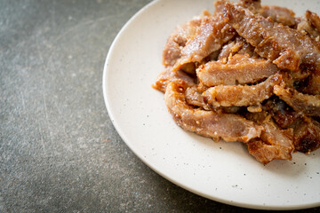 Grilled Pork Neck with Thai Spicy Sauce