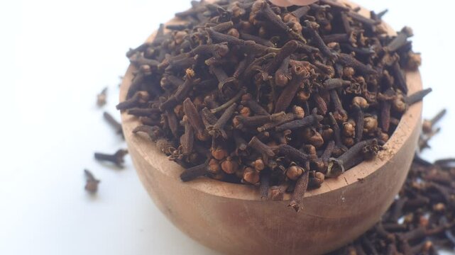 cloves on white background