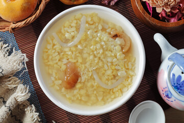 Taiwanese dessert, Lu-Do-Suan, Mung bean dessert soup