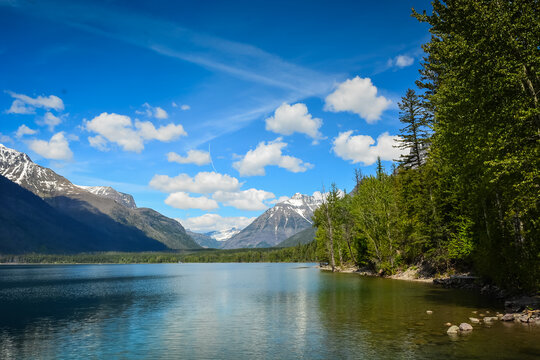 Beautiful Lake Mcdonald in glacier National Park, northwestern Montana, USA