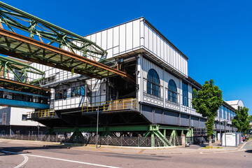 Wagenhalle der Endhaltestelle  Oberbarmen der Schwebebahn  in Wuppertal, Deutschland