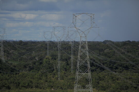 torres de transmiss&atilde;o rondonia porto velho rio madeira hue jirau 