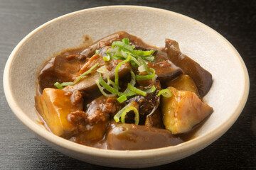 茄子の肉味噌炒め