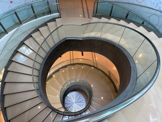Fototapeta premium The Iconic Nautilus Staircase – A Symbol of Curiosity and Knowledge at Bank Negara Malaysia Museum