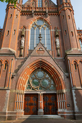 Obraz premium Gouwekerk is a former Roman Catholic cruciform church. Located on Hoge Gouwe in Gouda city, the church dates from the early twentieth century. GOUDA, NETHERLANDS.