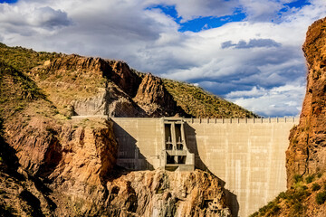 Theodore Roosevelt dam on the Salt River in Arizona