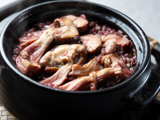 Mushroom cauldron rice, Korean food