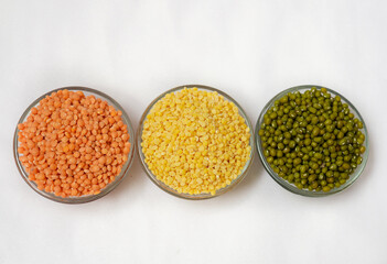 Moong or mung, boot Chana, chickpea pea, yellow, red, green dal lentil pulse bean split verity. Nutritious, protein-rich, and ideal for healthy cooking. isolated on white background.