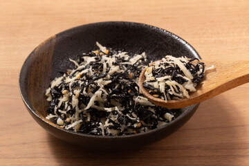 いか　ひじき　ふりかけ