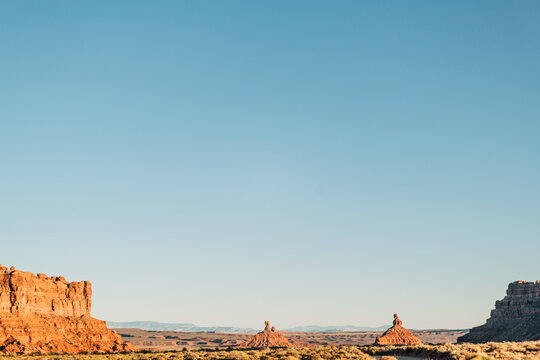 Battleship Rock, Setting Hen Butee, Rooster Butte, Valley of the Gods