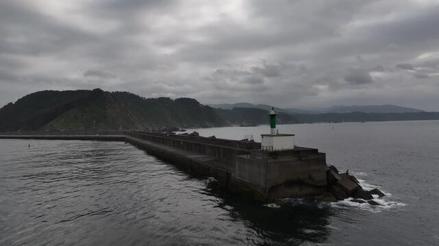 Barra de San Esteban en Muros de Nalon, Asturias