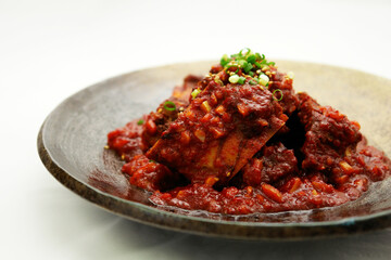 Braised Korean Short Ribs in Spicy Sauce