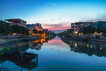 Fototapeta premium sunset over the river