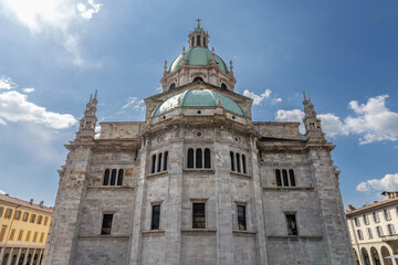 Exterior View of a Historic European Cathedral Under a Clear Blue Sky