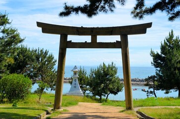 明石・住吉神社の鳥居越しの眺望