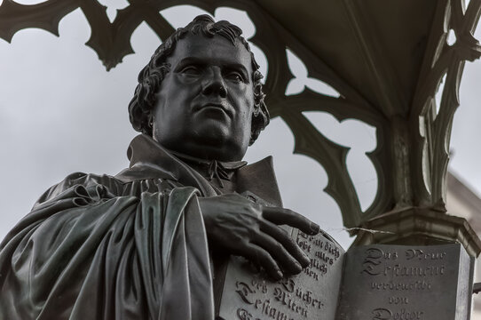 Martin Luther Denkmal in Wittenberg Sachsen Anhalt