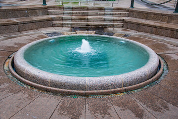 Naklejka premium fountain in the pool