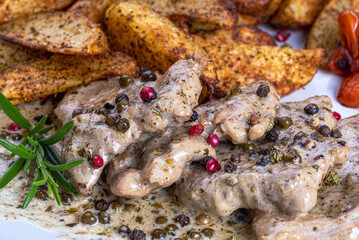 polędwiczki, sos, pieprz, jedzenie, posiłek, obiad, grilla, płyta, wieprzowina, dania, delikatesowy, knajpa, grill, gotowane, papryczka, świeży