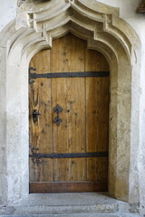 frontdoOrs