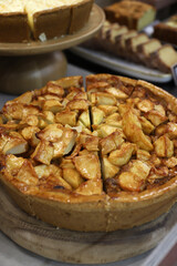 tarta casera de manzana recién elaborada