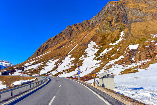 Lukmanierpass, Tessin/Graub&uuml;nden (Schweiz)	