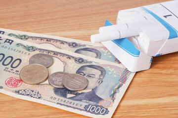 増税やタバコ代を意識したお金とタバコ