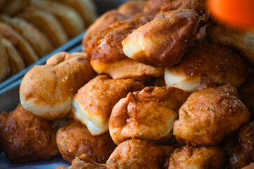 a common traditional snack found on Taiwanese streets
