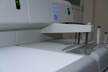 The operating state of paraffin embedding machine in the anatomical pathology laboratory  