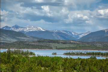 Dillon Lake in Colorado during the summer