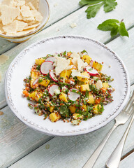 Tabbouleh with macadamia and mango