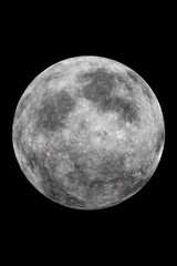 Obraz premium Detailed Full Moon Isolated on Transparent Background with Visible Craters and Texture for Astronomical Science and Space Exploration Projects