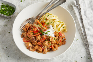 Vegan stroganoff pasta with pickles