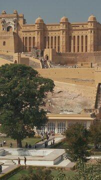 Jaipur, Rajasthan, India. time Lapse Tourists Walk At Dil Aaram Bagh, Or Mughal Gardens 18th Century Near Amer Fort Or Amber Fort, Amer. Travel To India. Included In Unesco World Heritage Site List