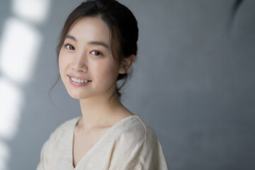 若い笑顔の女性 Generative AI