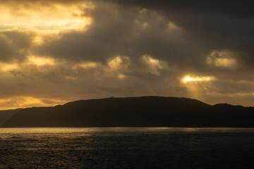 奄美大島の自然。日の出。