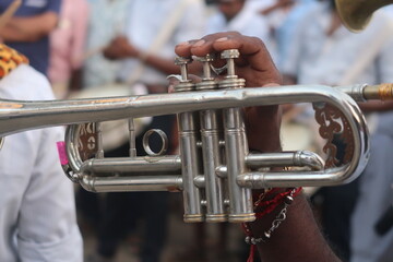 Obraz premium musical band playing trumpet in the church