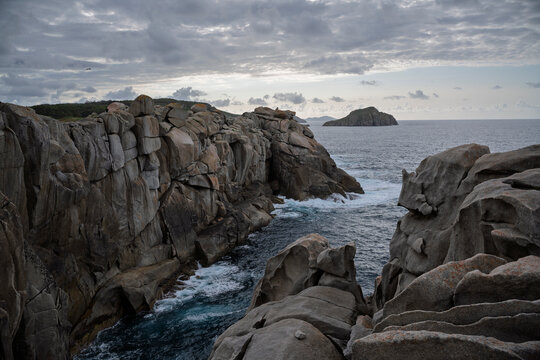 Acantilados de papel en Mor&aacute;s, Lugo, Galicia