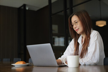 SNS求人広告とは?注目される理由と成功事例を徹底解説