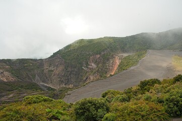 Fototapeta premium crater of the volcano Irazu in Costa Rica