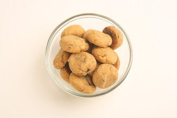 Mini chocolate chips cookies in glass bowl