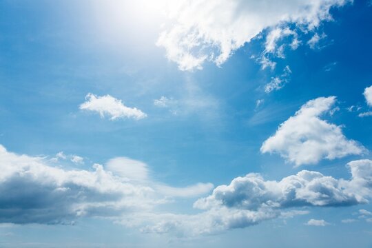 Fototapeta Cloudy sky with sunshine