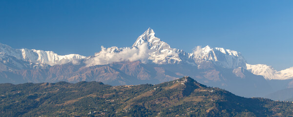 Fototapeta premium Majestic Machapuchare Mountain Stands Tall in Nepal