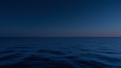 Obraz premium Serene Twilight Seascape Dark Blue Ocean at Night