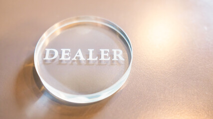 The word dealer is laser-engraved into the glass plate, the concept of a dealer with trust and confidence with a leading company.
