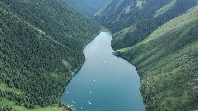 Құлды мінген ресейлік қожайын (жеке фотолар)