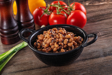 Canned Black eye bean in the bowl